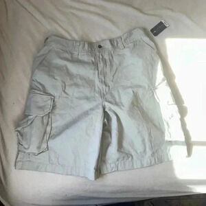 Club room  cargo shorts